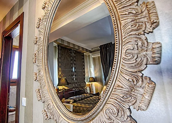 Olympus Mediterranean Boutique ליטוחורון