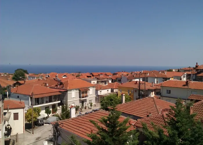 מלון Olympus Mediterranean Boutique 4*